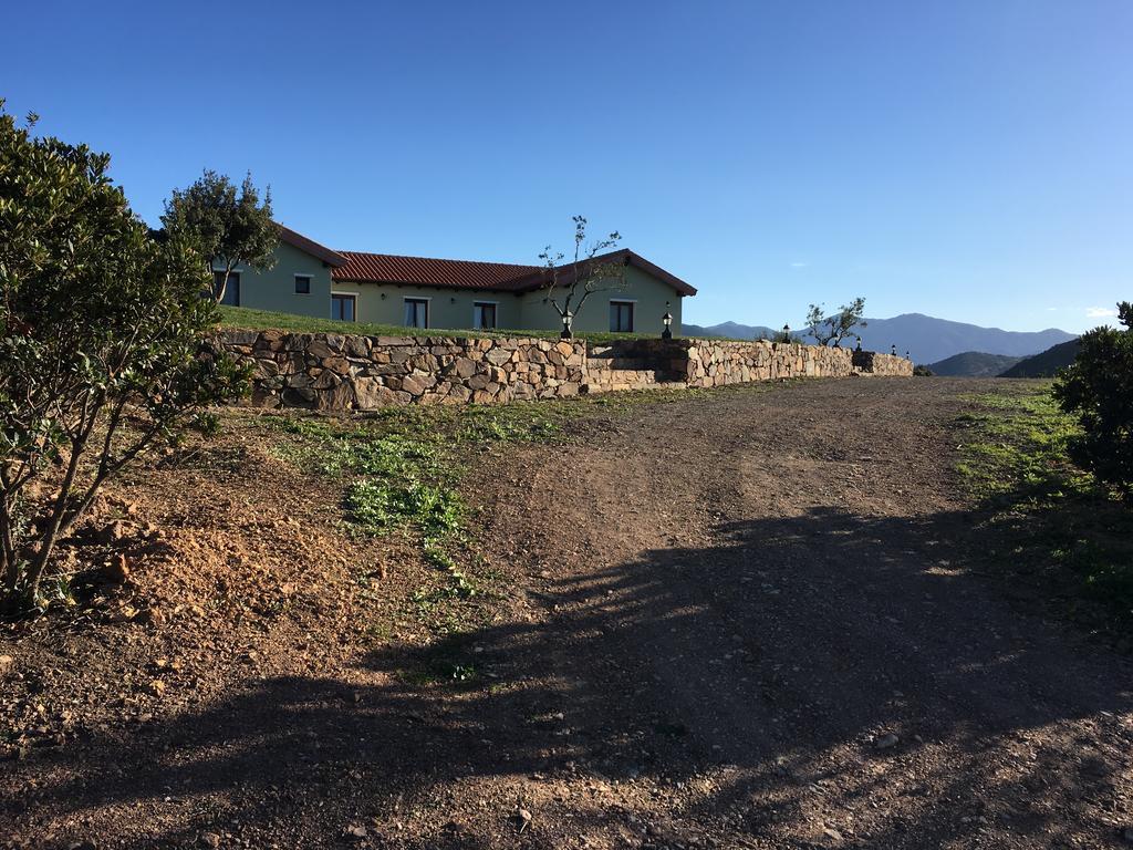 Majori Villa Fluminimaggiore Exterior foto
